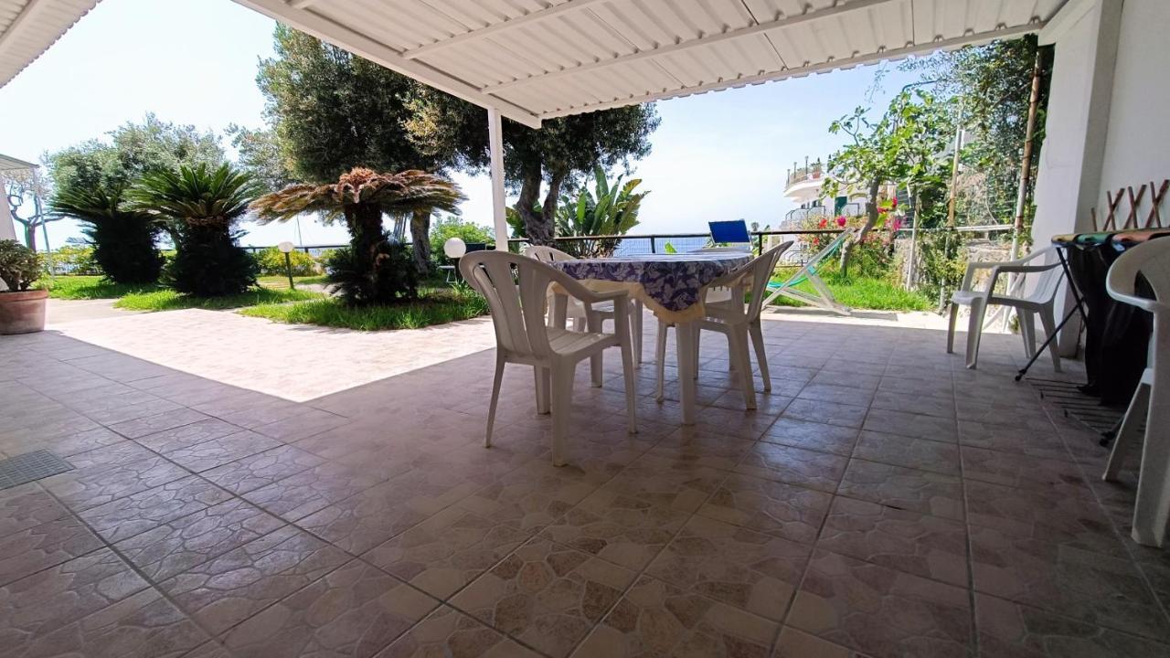 La Dea Del Mare Apartment Forio di Ischia Екстериор снимка