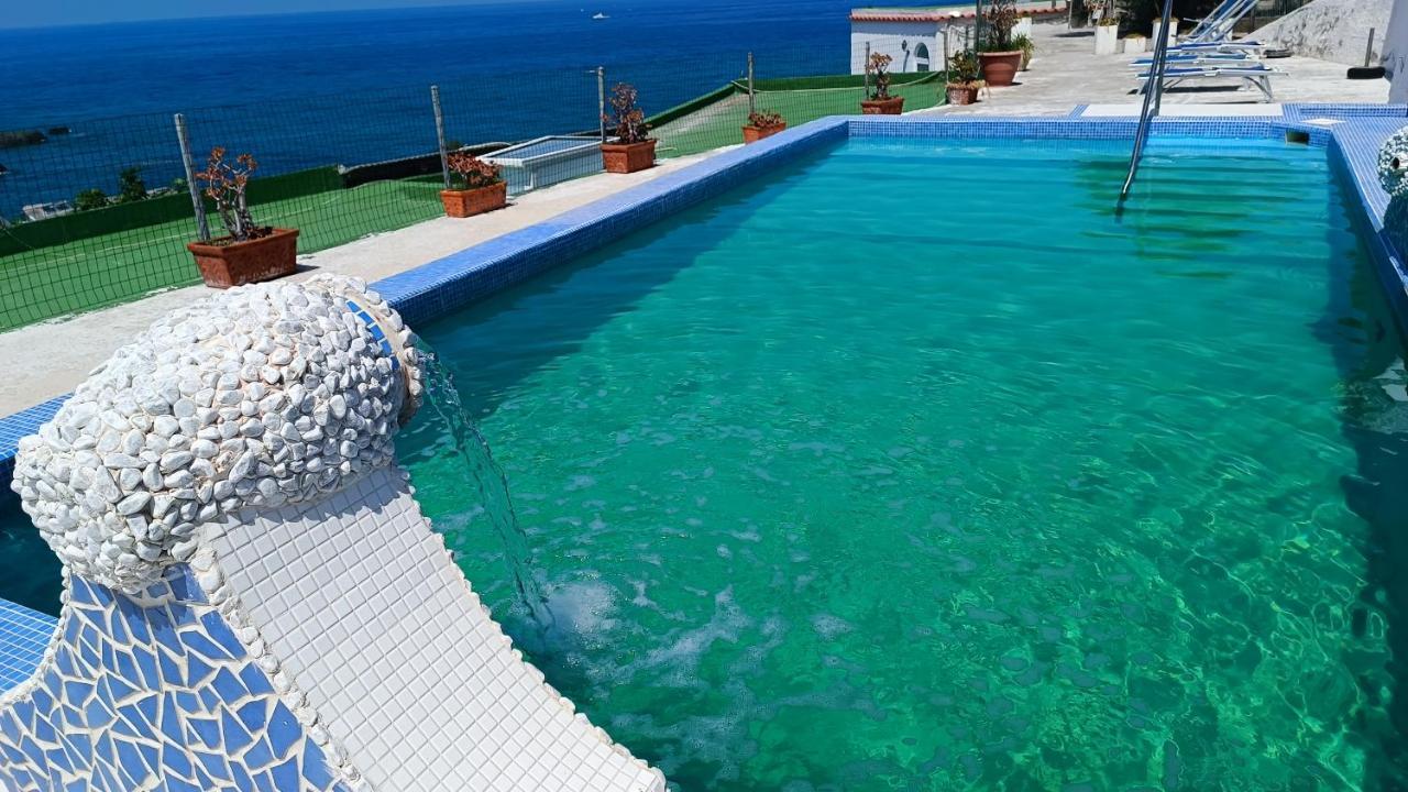 La Dea Del Mare Apartment Forio di Ischia Екстериор снимка