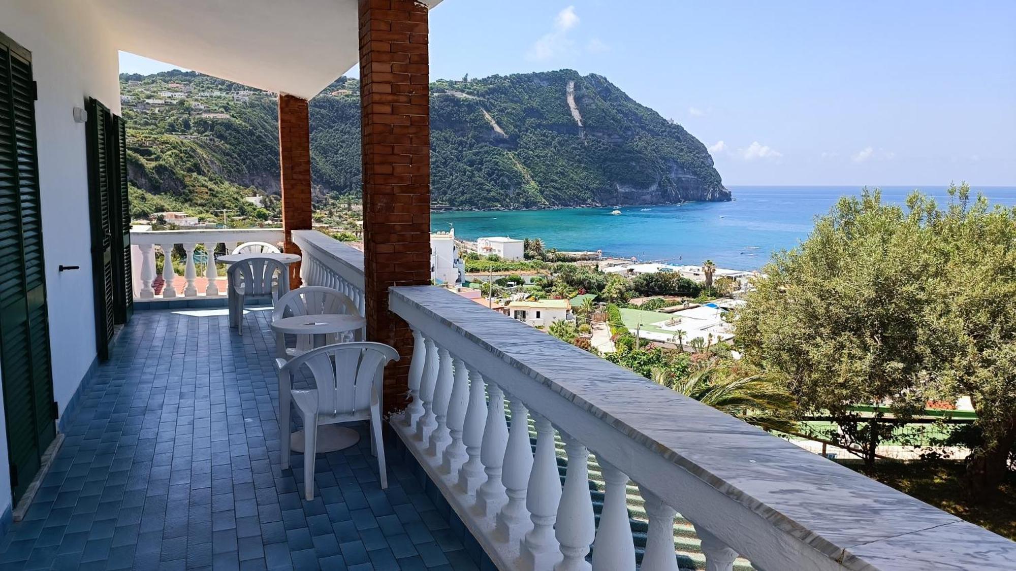 La Dea Del Mare Apartment Forio di Ischia Екстериор снимка