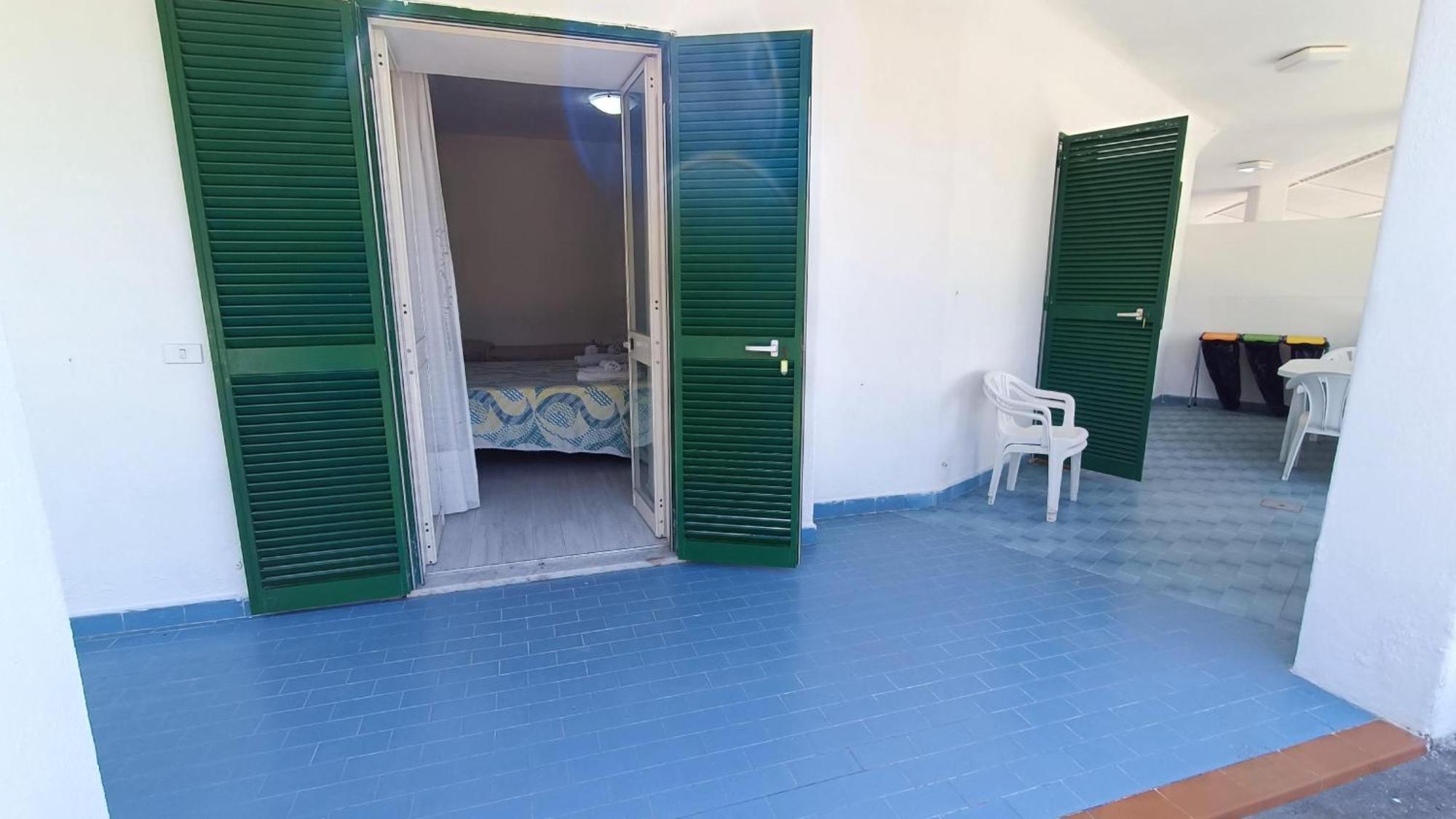 La Dea Del Mare Apartment Forio di Ischia Екстериор снимка